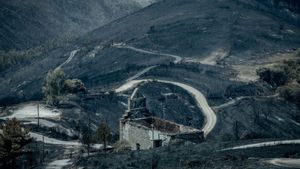 Les flames donen un respir als dos macroincendis d’O Courel i Valdeorras a Galícia