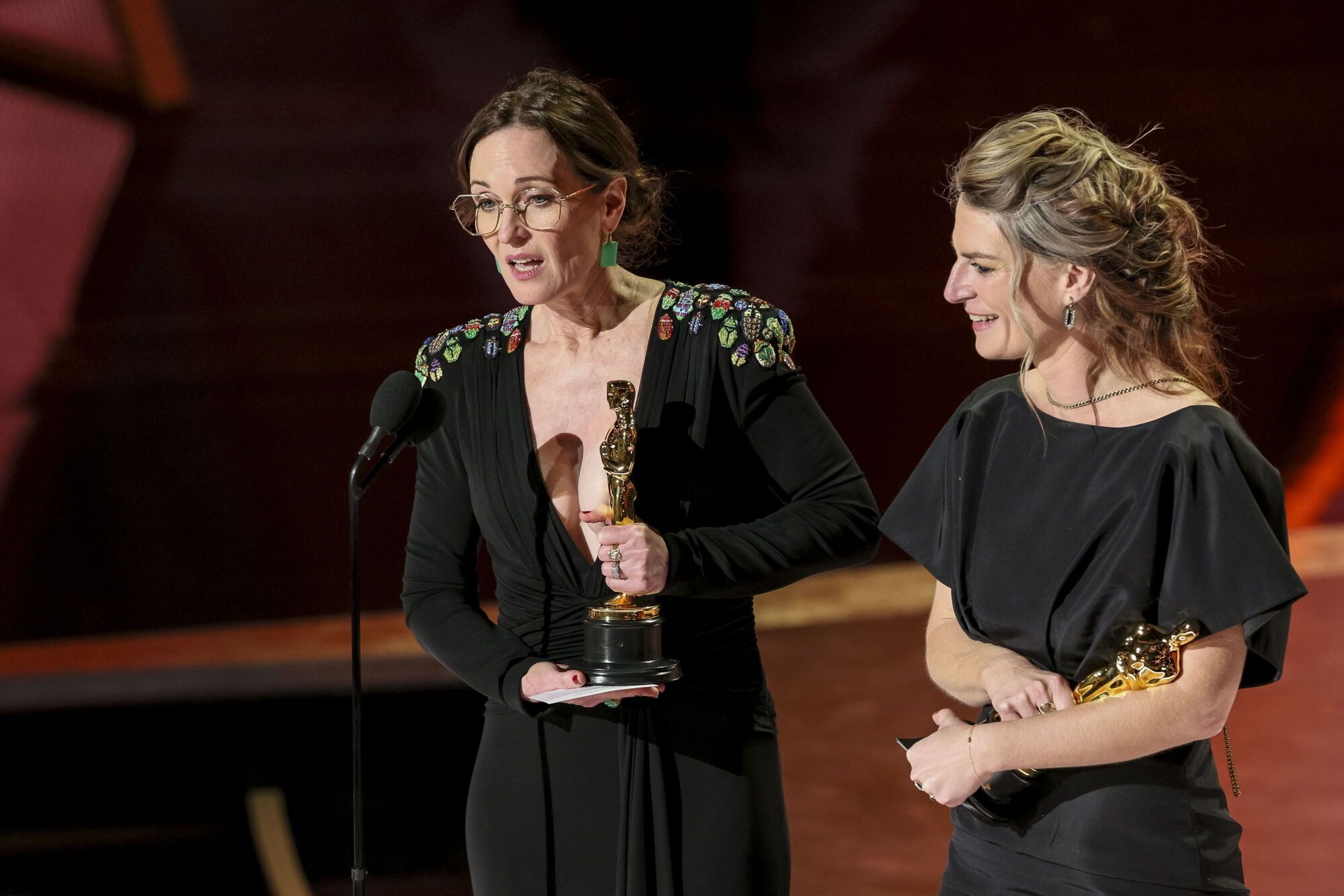 LOS ANGELES (United States), 03/03/2025.- Molly O'Brien (L) and Lisa Remington accept the Oscar for Best Documentary Short Film for 'The Only Girl in the Orchestra'during the 97th annual Academy Awards ceremony at the Dolby Theatre in the Hollywood neighborhood of Los Angeles, California, USA, 02 March 2025. EFE/EPA/ALLISON DINNER