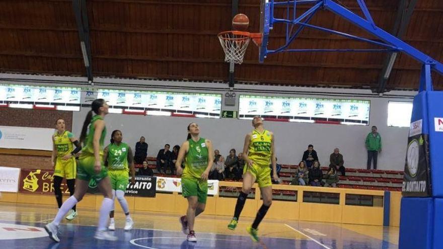 El Mann-Filter logra en Cáceres su sexta victoria consecutiva (63-67)