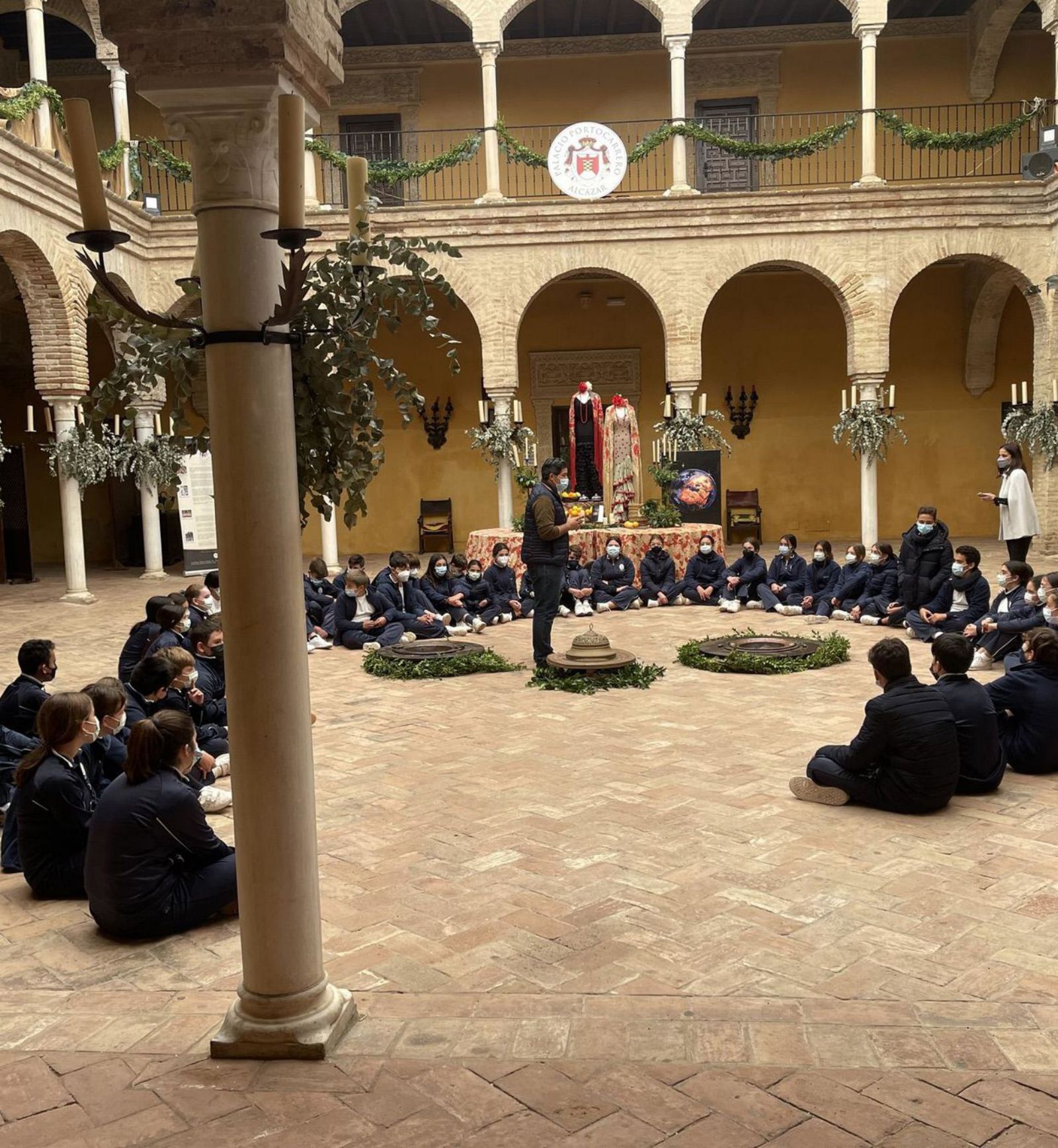 Las visitas didácticas de escolares son habituales en Portocarrero.