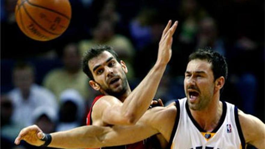 Los Grizzlies de Gasol vencen a los Raptors de Calderón