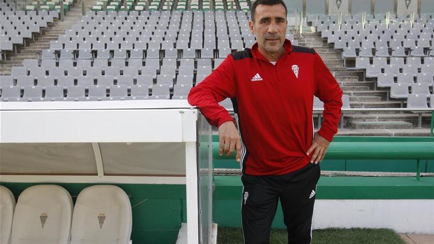 Agné: &quot;Es una alegría, que viva el Córdoba CF con sus colores&quot;