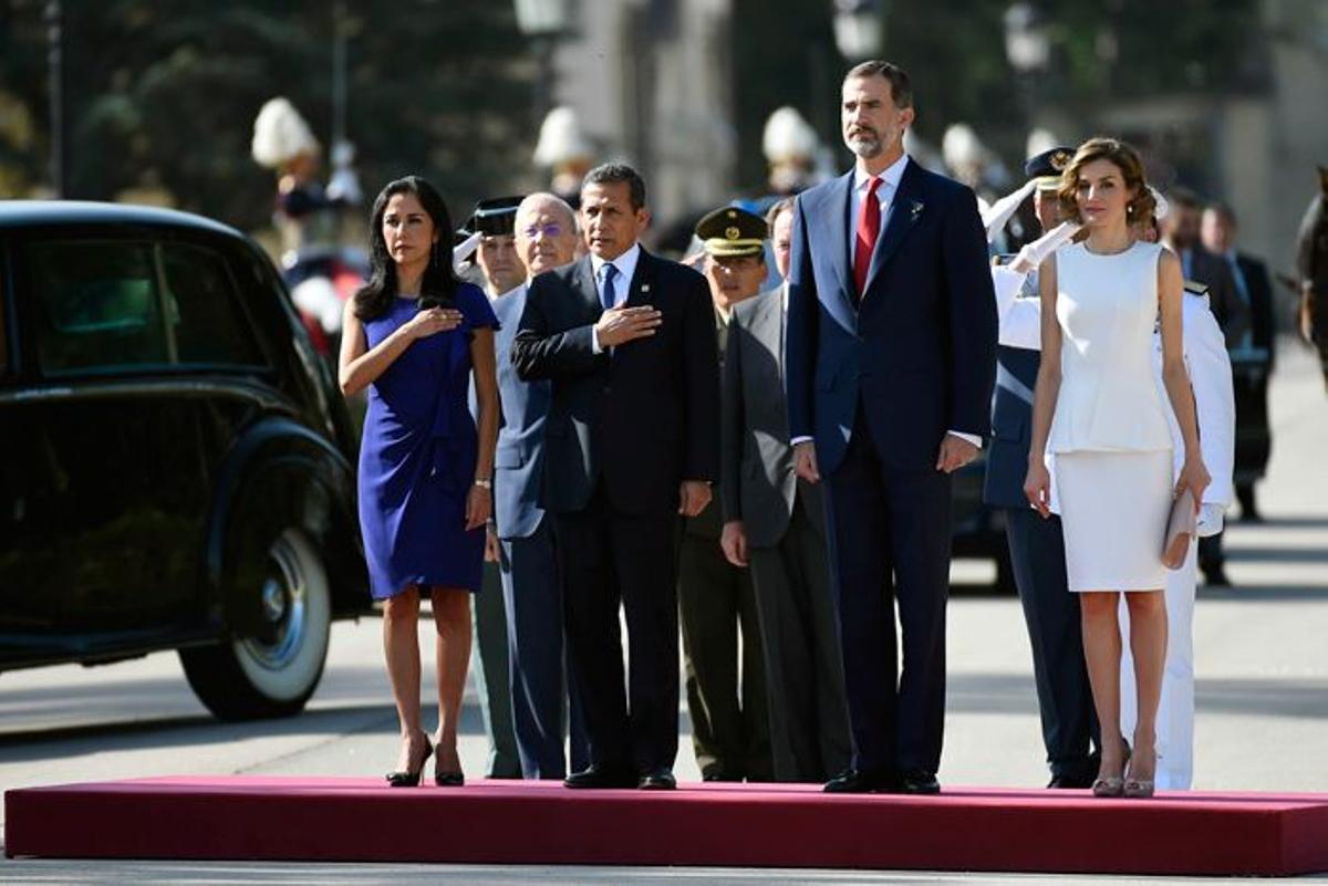 Letizia Ortiz brilla junto a Nadine Heredia