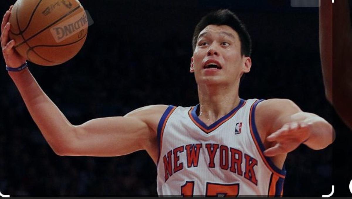 Jeremy Lin causó sensación en los Knicks de 2012 después de sustituir a Carmelo Anthony por lesión