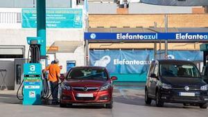 Les gasolineres Moure preveuen que el preu dels carburants superi els dos euros en un mes