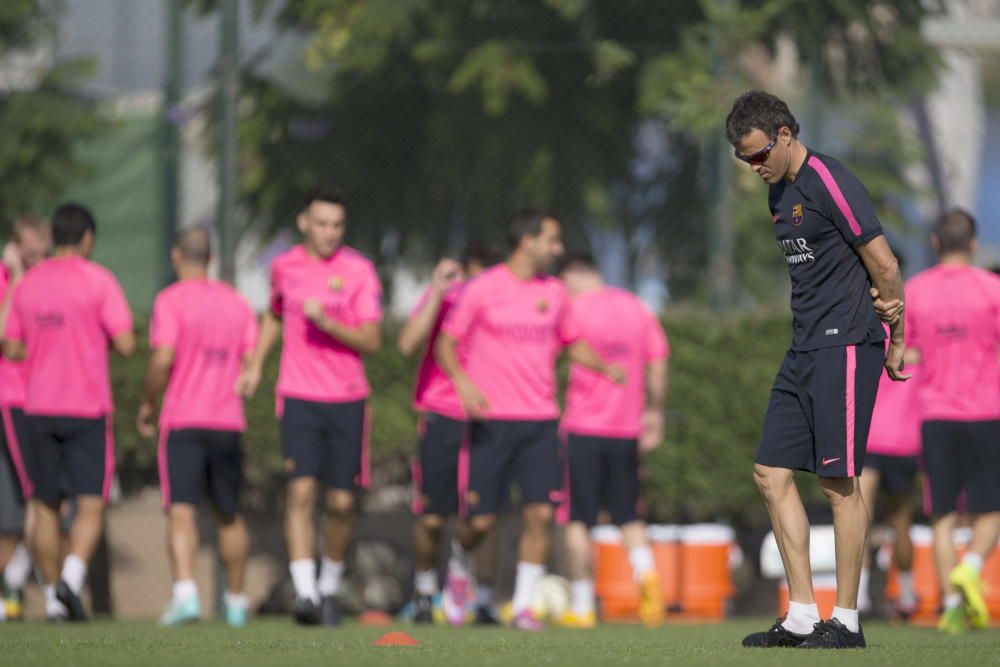 El entrenador del FC Barcelona, Luis Enrique Martínez, durante el entrenamiento en la ciudad deportiva Joan Gamper en septiembre de 2014.