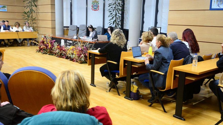 La piscina de Moaña cambia de gestor y el PP exige un informe de Intervención