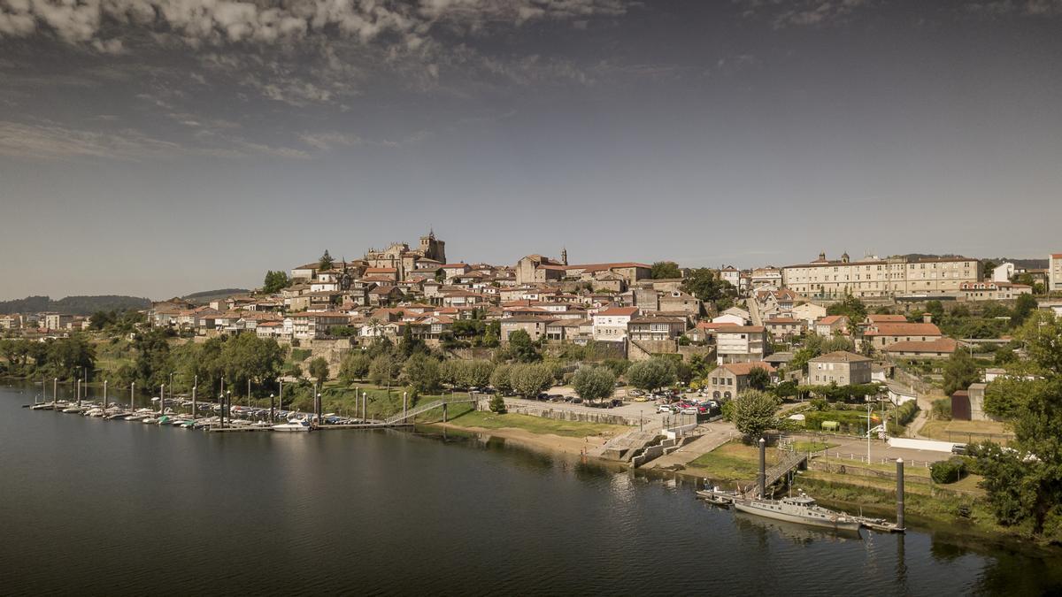 El conjunto histórico de Tui es el segundo en importancia y en extensión de Galicia, declarado Bien de Interés Cultural.