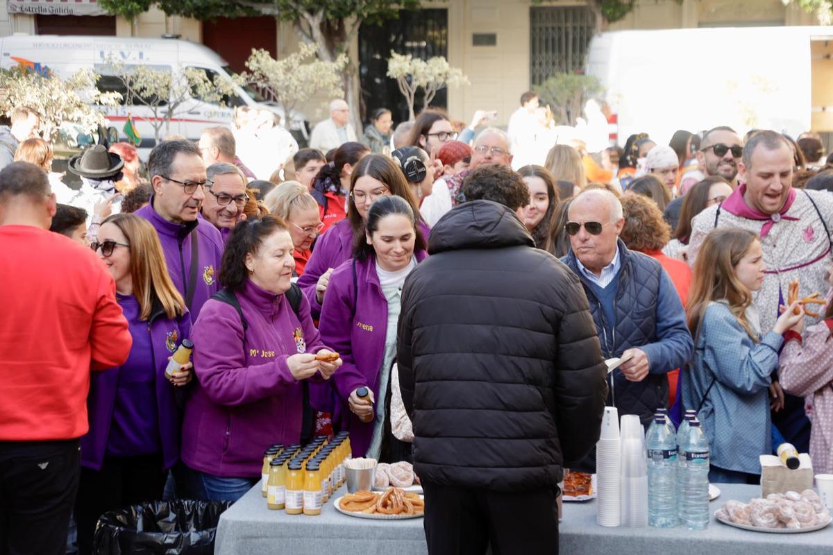 La "marea fallera" de las comarcas llega a la Diputación