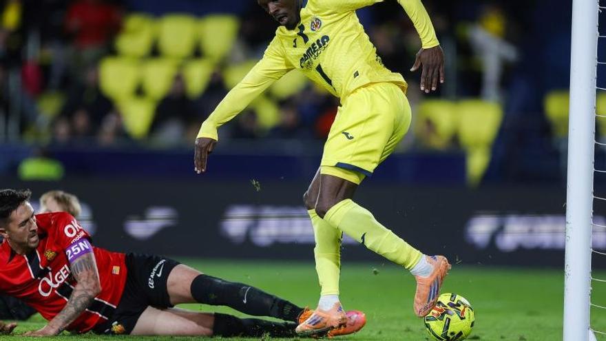 El momento en el que Raíllo comete el error del segundo gol.