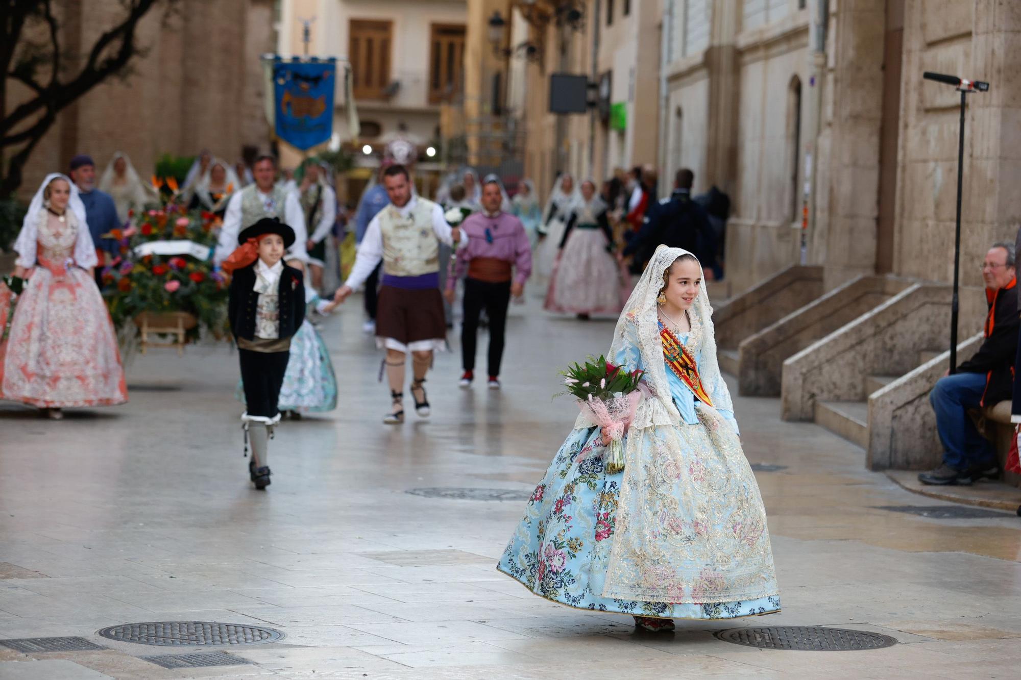 Búscate en el primer día de la Ofrenda en la calle San Vicente entre las 17:00 y las 18:00