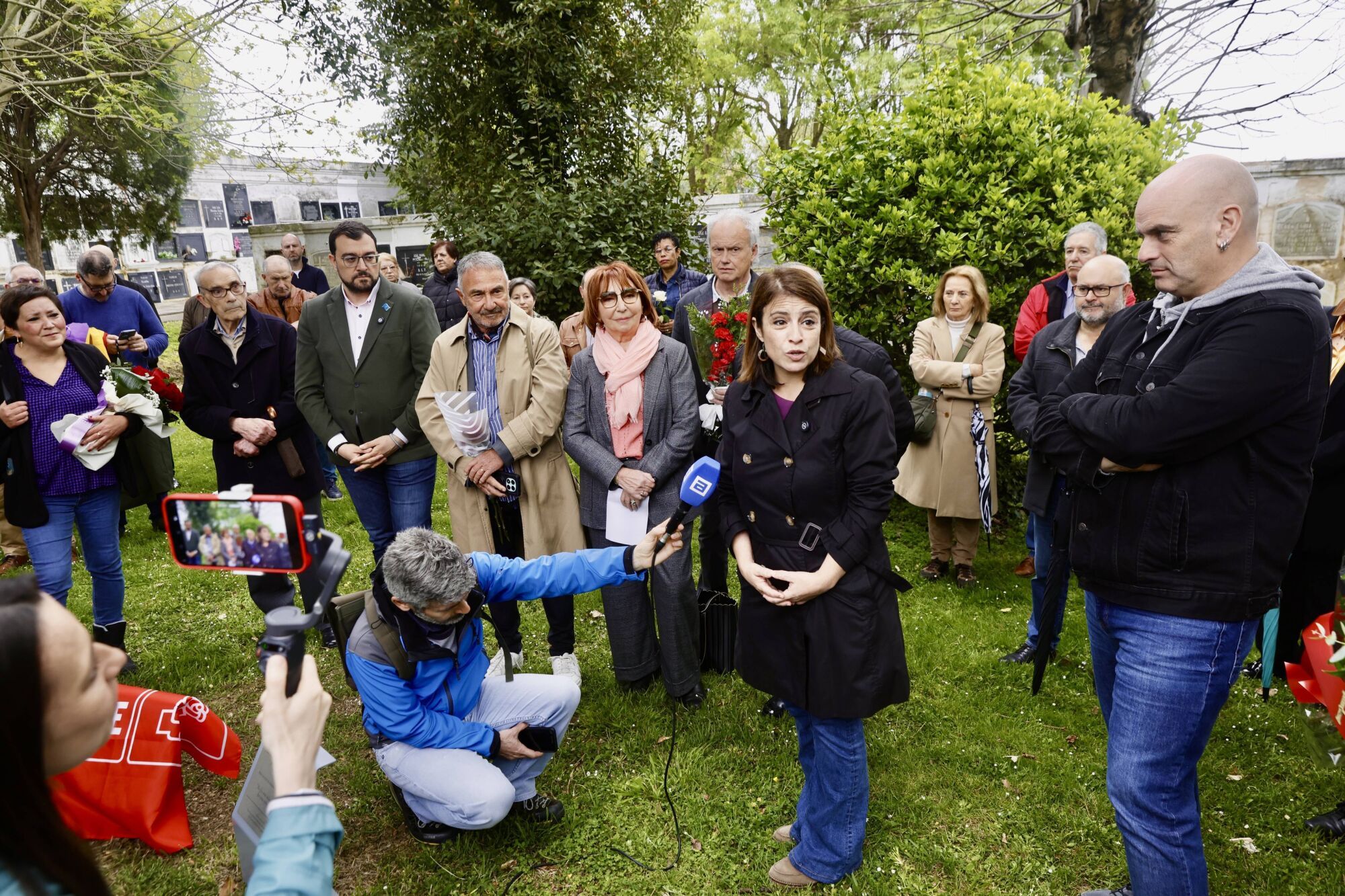 La FSA rinde tributo a Maricuela, "mujer eterna y símbolo" de la lucha democrática
