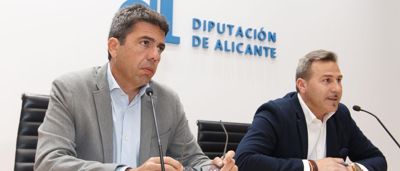 El presidente de la Diputación, Carlos Mazón, y el diputado de Carreteras, Alejandro Morant.