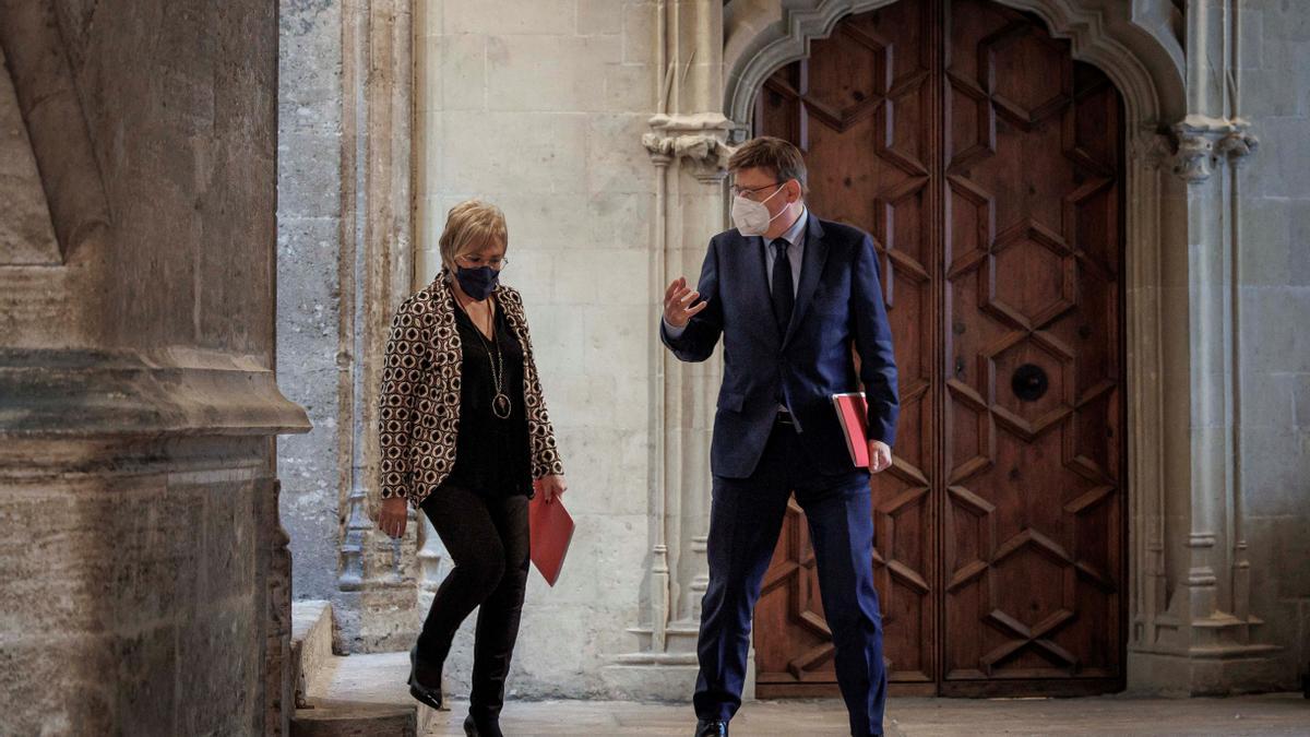 La consellera de Sanidad, Ana Barceló y el president Ximo Puig, tras la comisión interdepartamental, ayer.