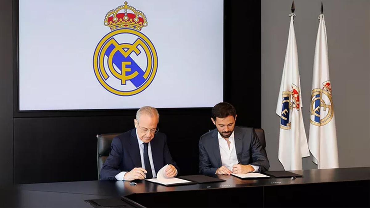 Bernardo Silva firma su contrato con el Real Madrid junto a Florentino Pérez