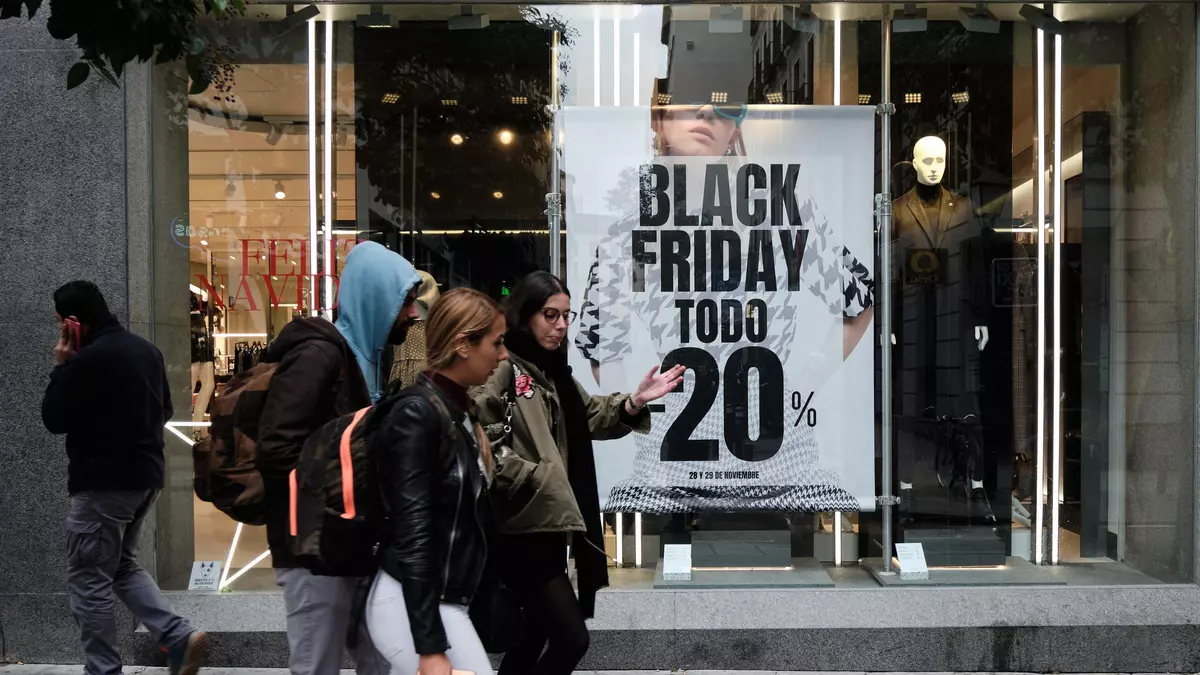 Así serán los horarios de los comercios durante el Black Friday en Madrid