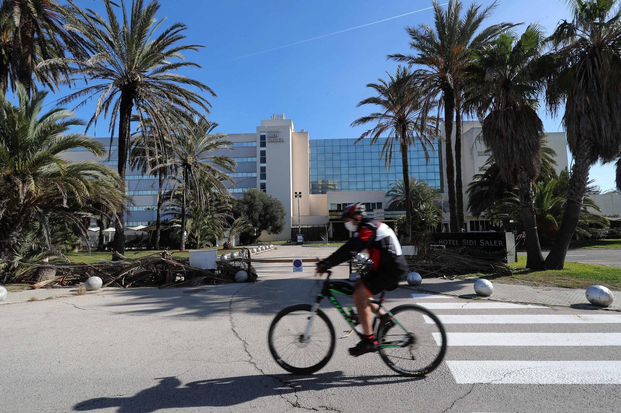 De 5 estrellas lujo al abandono: así está el hotel Sidi Saler hoy