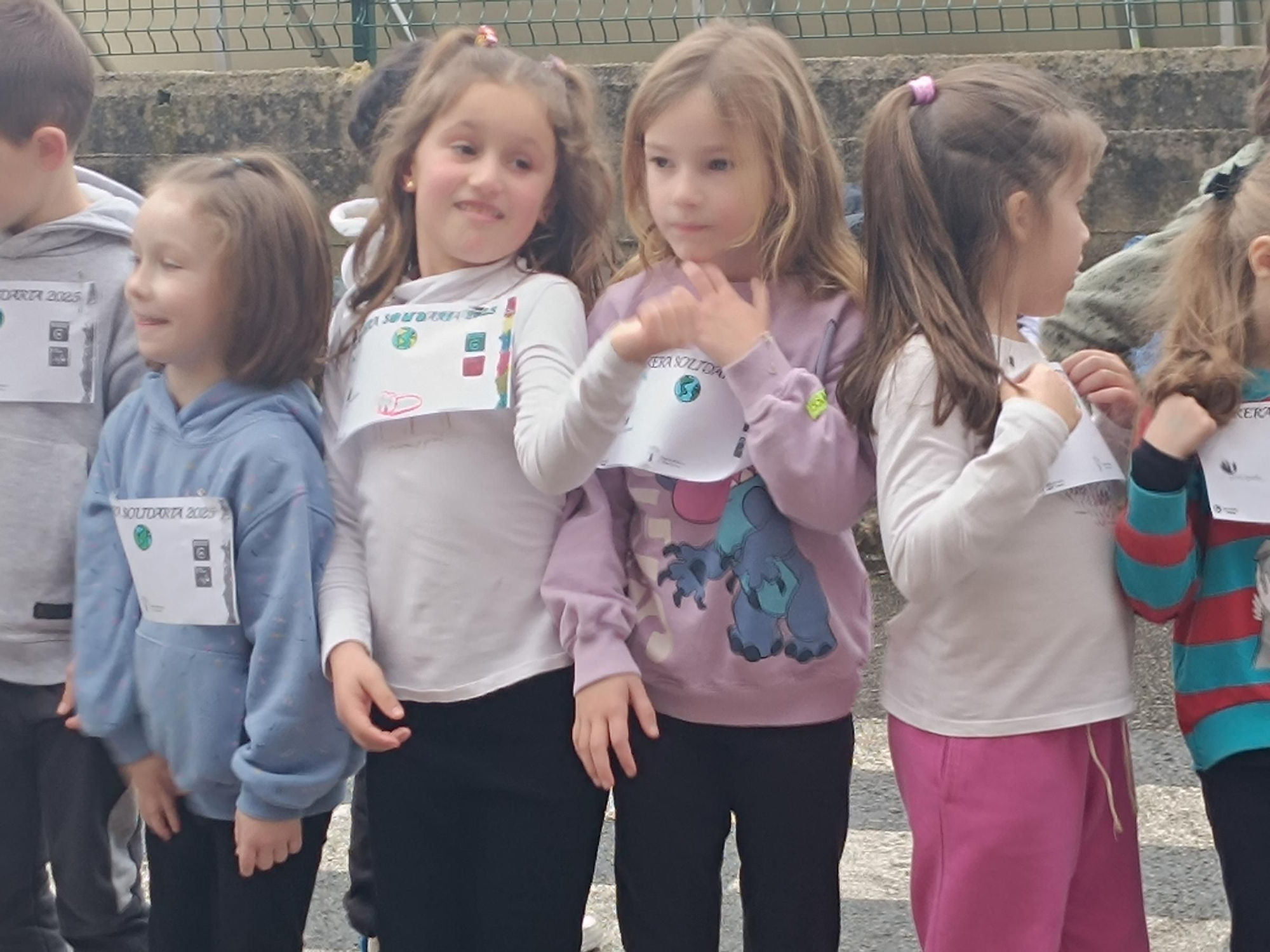 Los más pequeños de San Cucao, corren por el ELA