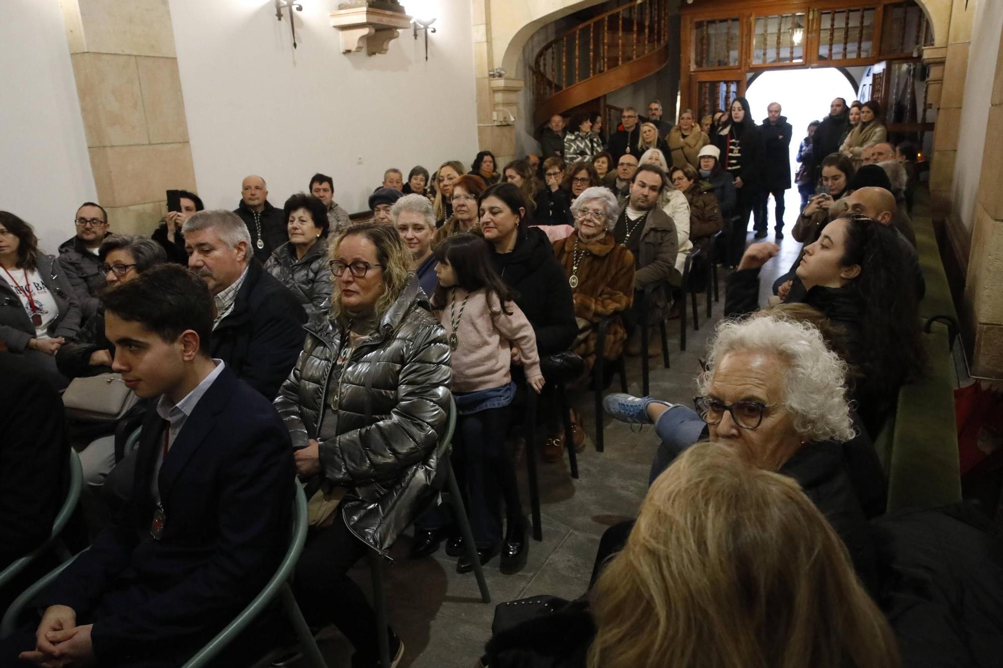 "Aire fresco" para la Semana Santa de Gijón: así fue el primer pregón infantil y juvenil