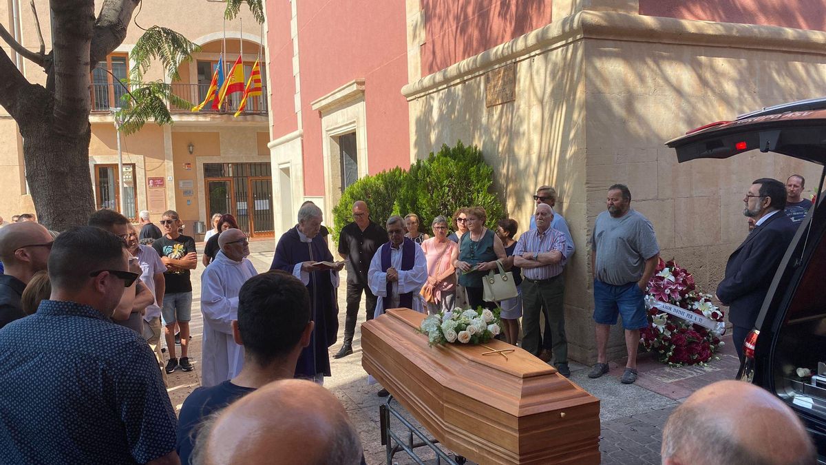Funeral por el exalcalde de El Campello Vicente Baeza