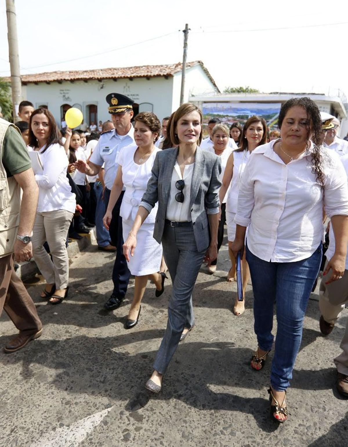 Letizia Ortiz luce americanas en El Salvador