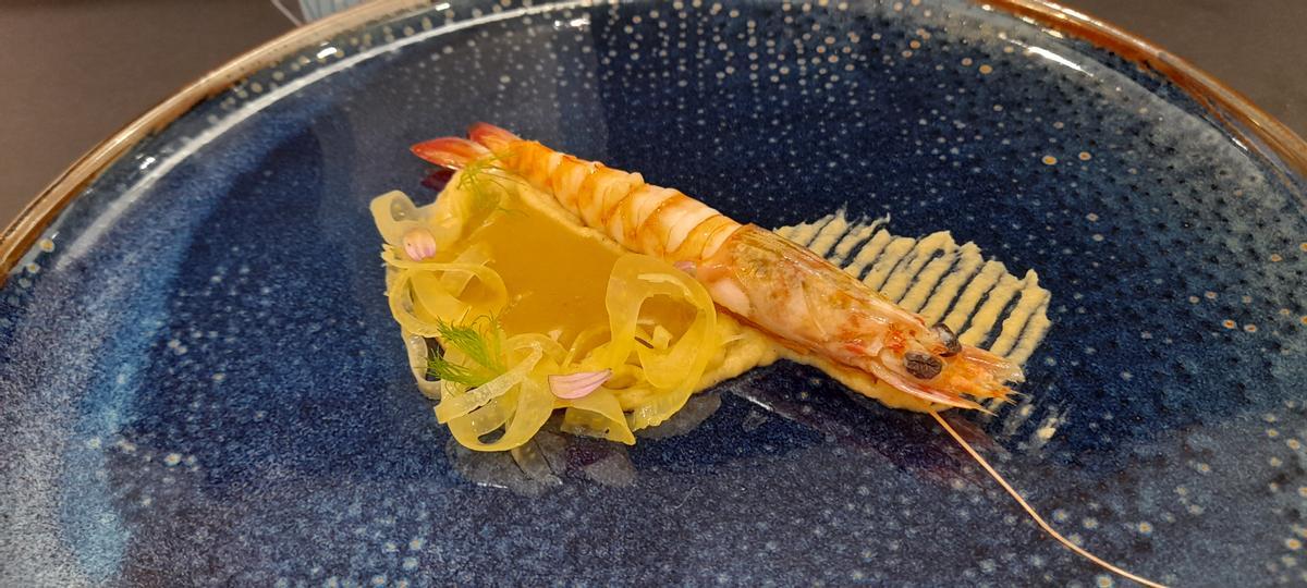 El langostino de Vinaròs con manzana, hinojo asado y 'suquet de llagostí', del restaurante Venta de Posa, se llevó el primer premio.