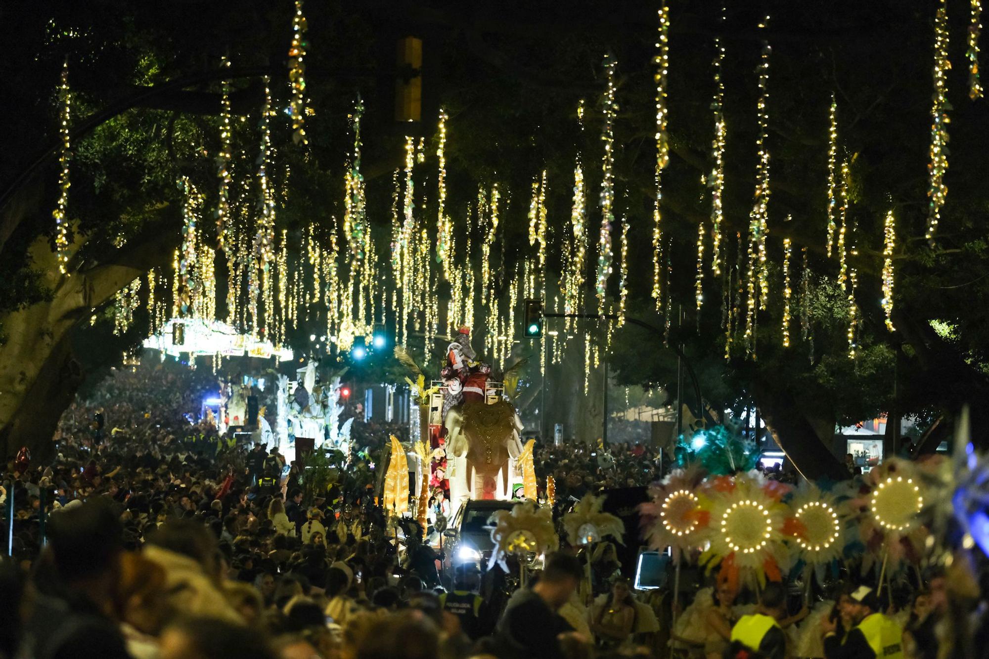 La Cabalgata de los Reyes Magos de Málaga 2023, en imágenes