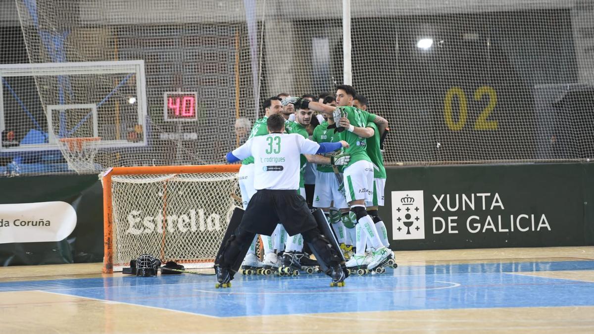 Celebración de los jugadores del Liceo.