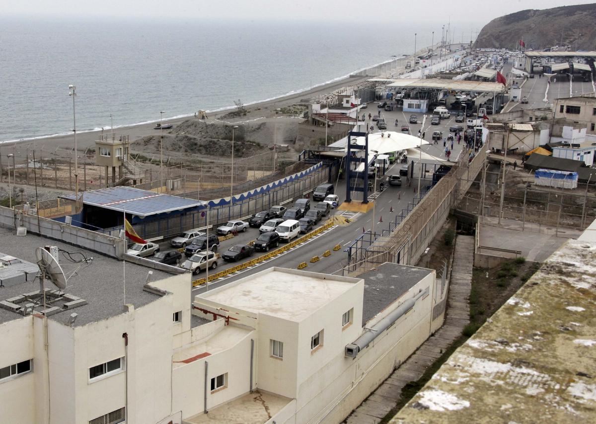 El Suprem absol un guàrdia civil que es va absentar de la frontera d’El Tarajal abans d’un salt