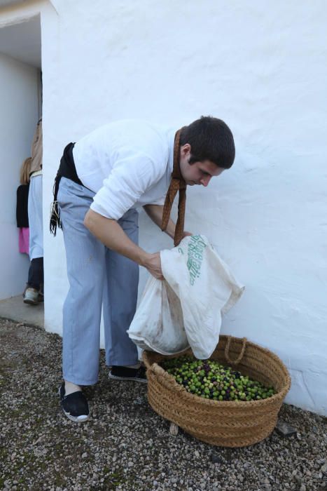 Proceso antiguo de producción de aceite