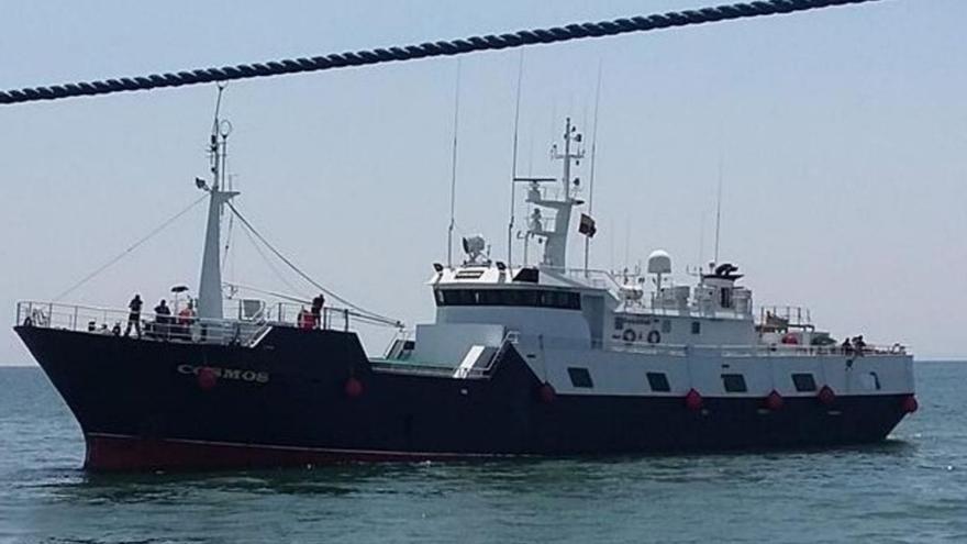 Buscan en aguas de Panamá a un marinero de Porto do Son desaparecido tras caer al mar