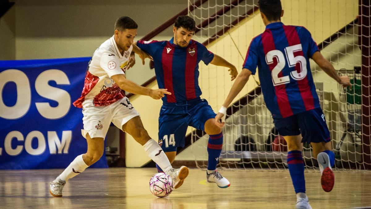 Fernando, en una imagen del partido Levante-ElPozo Murcia