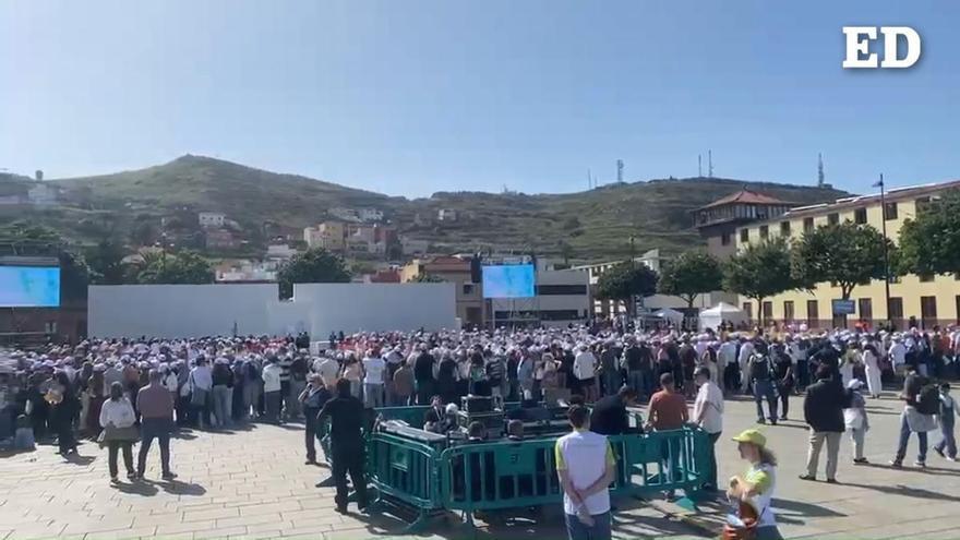 El papa León XIV ya se encuentra llegando a la Plaza del Cristo en La Laguna