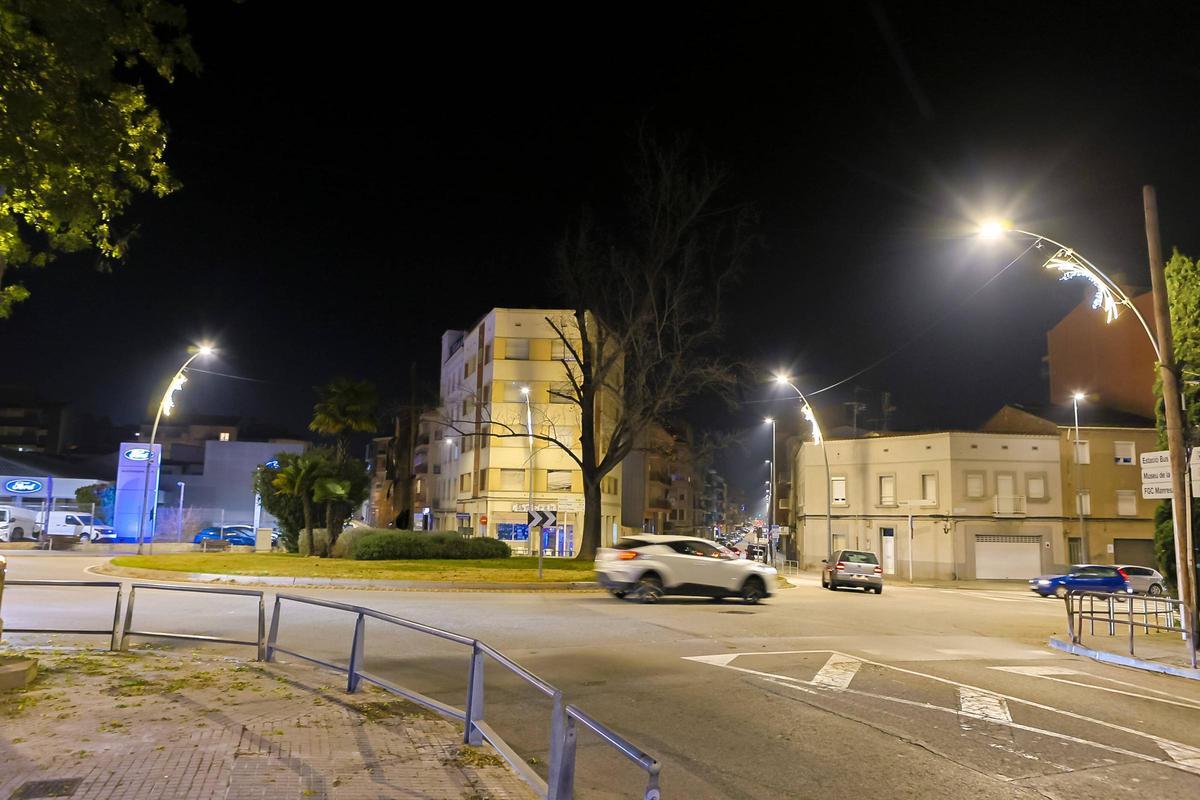 La il·luminació nadalenca de les festes a Manresa