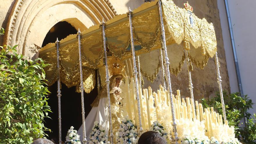 La cofradía del Resucitado pone el punto final a la Semana Santa más esperada