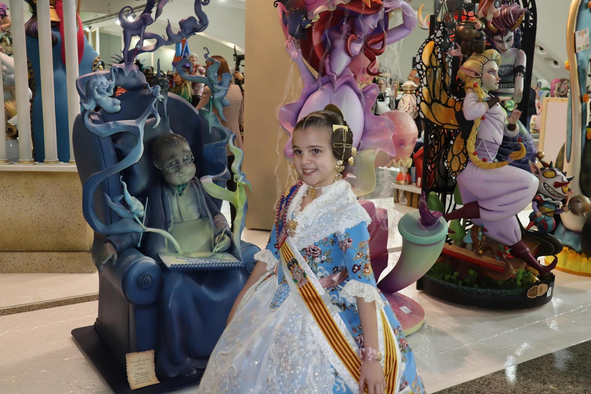 La "passejà" de la corte en la Exposición del Ninot