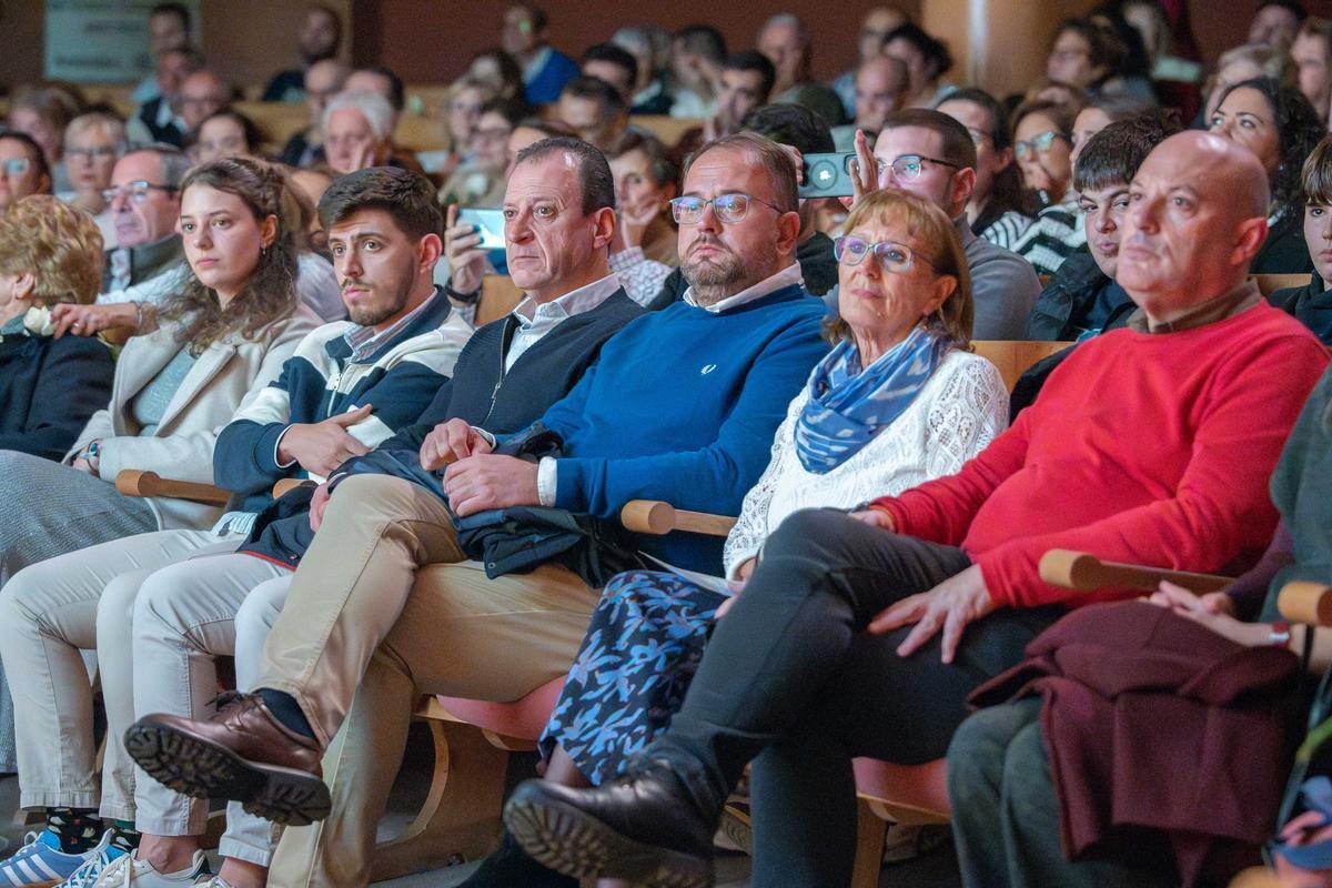 La capital extremeña dedicó un emotivo homenaje a María Bazaga.