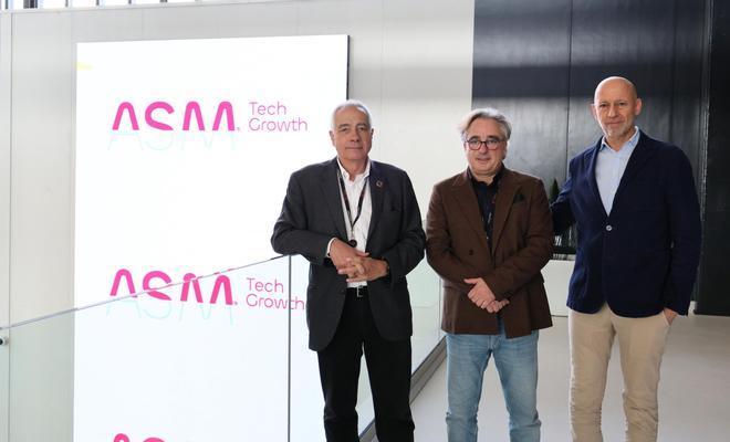 Pere Navarro, delegado especial del Estado en el CZFB; Justo Soria, CEO de ASM Tech Growth; y Jesús Haro, CSO de ASM Tech Growth.