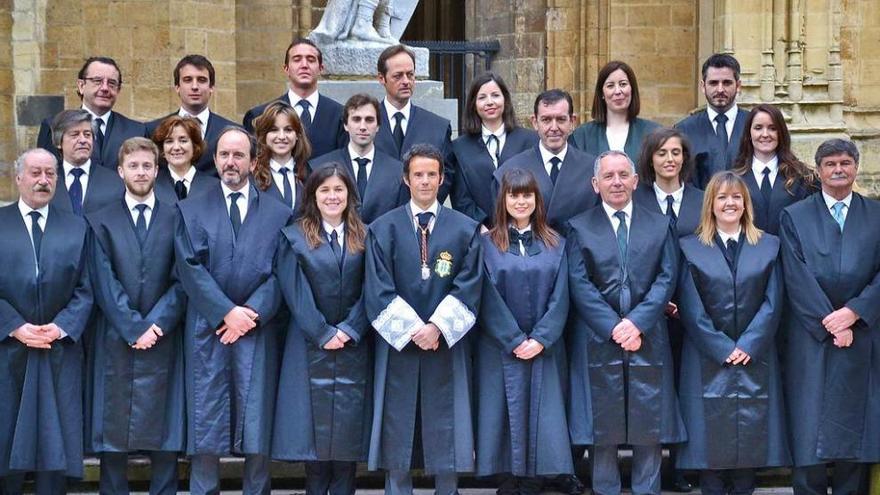 Asturias suma veintidós nuevos abogados - La Nueva España