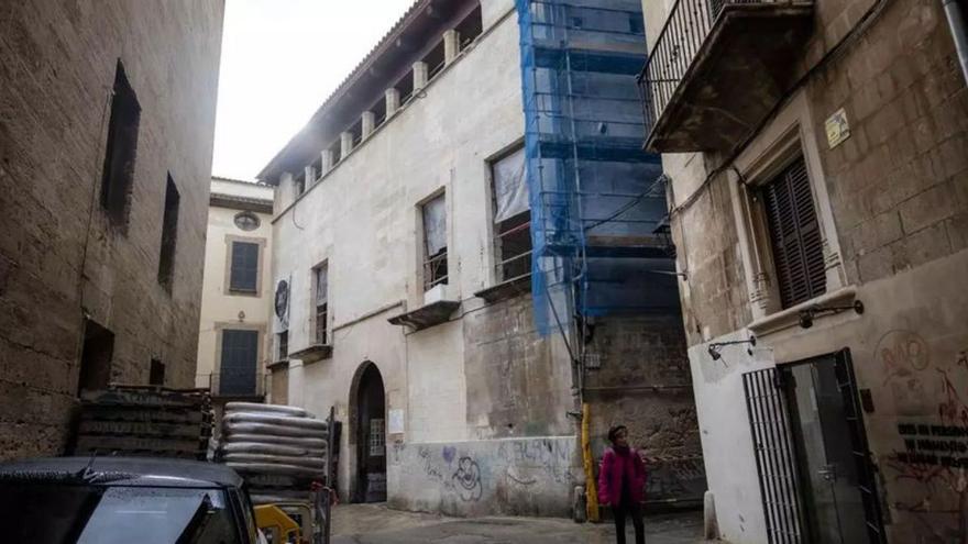 El PSOE impugna la autorización de plazas turísticas en edificios BIC