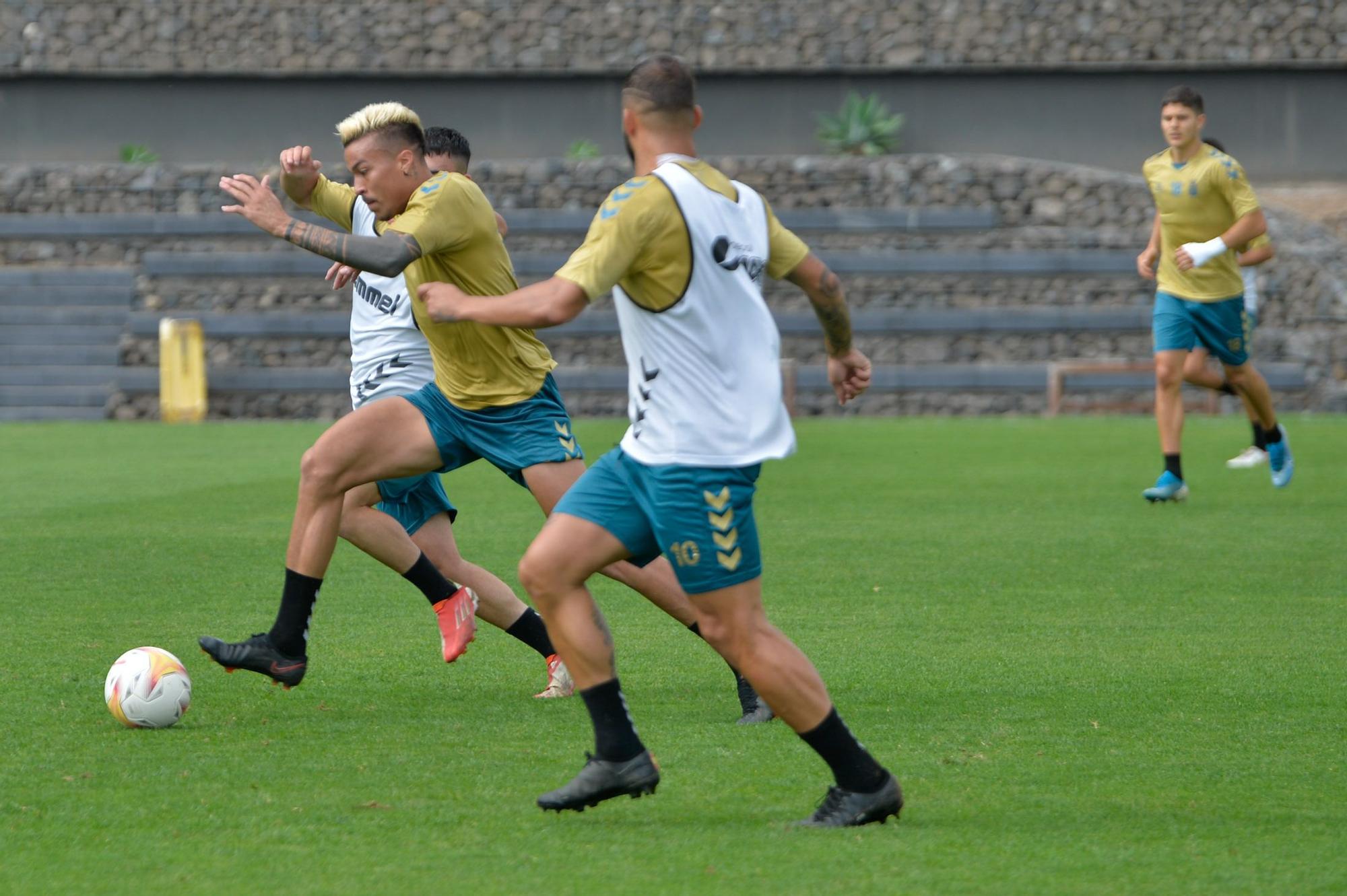 Entrenamiento de la UD Las Palmas (29/09/2021)