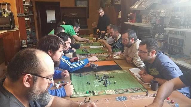 Torneo de juegos de mesa en Parabellum.
