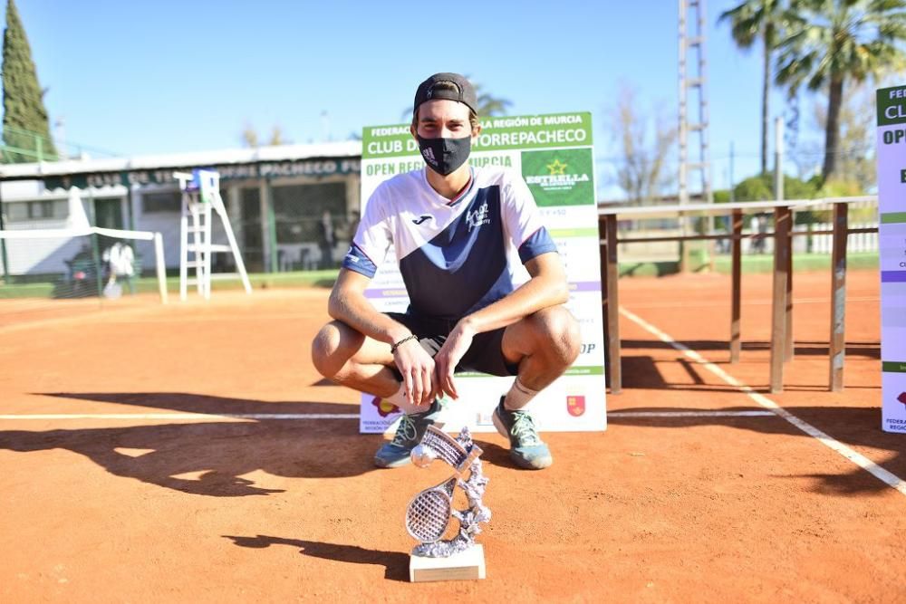 Entrega de premios del Campeonato Regional de Tenis, en Torre Pacheco
