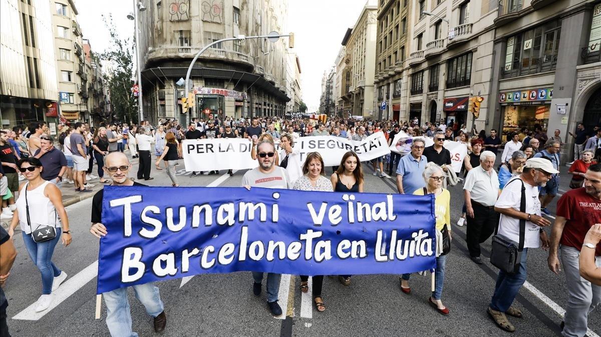 undefined49860204 14 09 2019  barcelona  manifestaci  tsunami ve nal pel civis190914203240