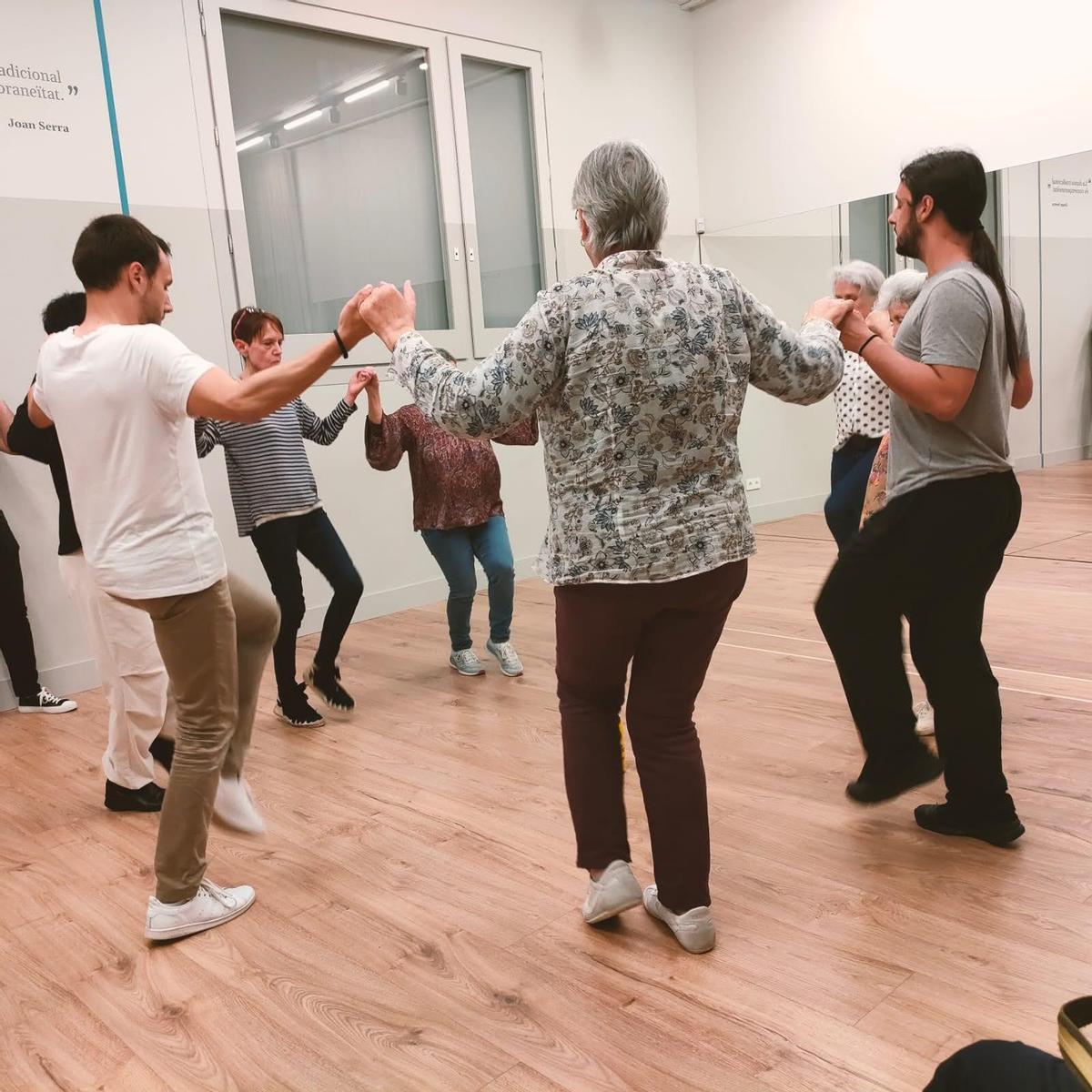 Trobada amb un grup de Grècia al Foment.