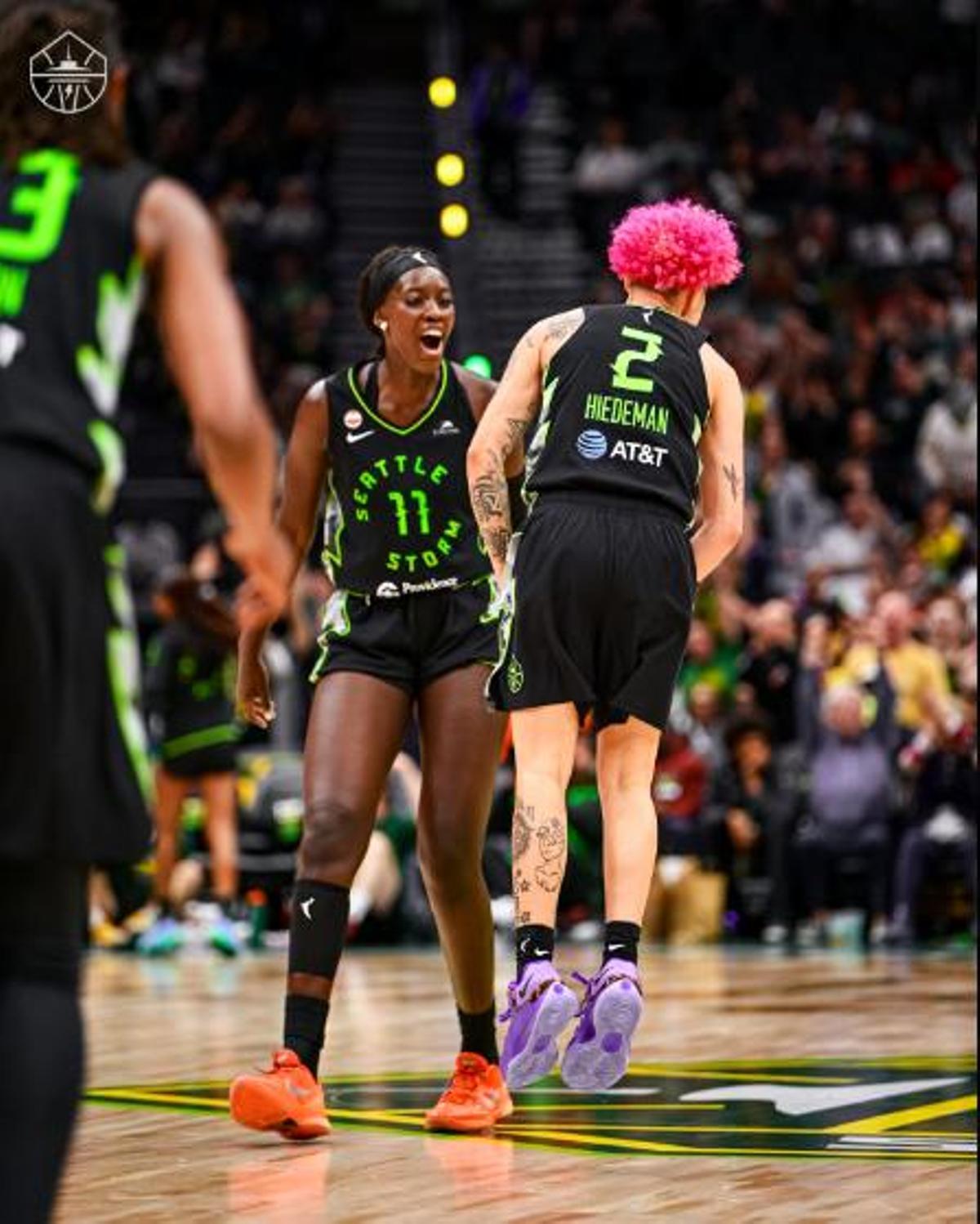Awa Fam, en su último partido con las Seattle Storm.