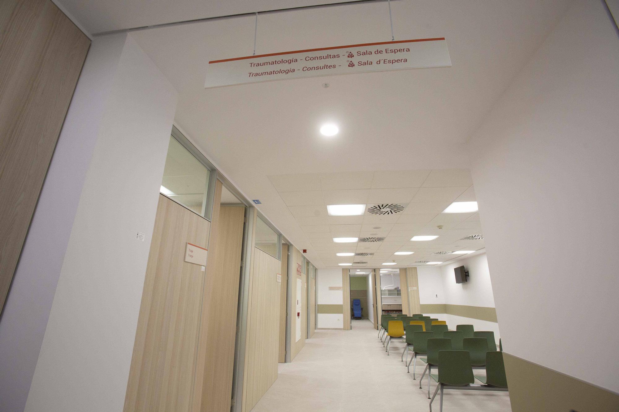 El conseller de Sanidad Miguel Mínguez visita el futuro hospital de día oncológico y la remodelación de las urgencias del hospital Sant Joan d’Alacant