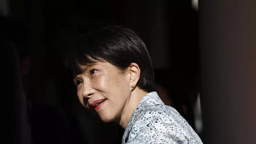 Takaichi califica la visita de Putin a unas islas disputadas de "absolutamente inaceptable"