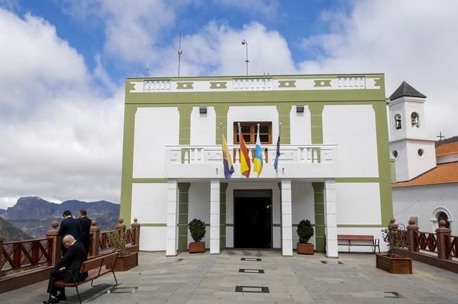 VISITA DE FERNANDO CLAVIJO A TEJEDA