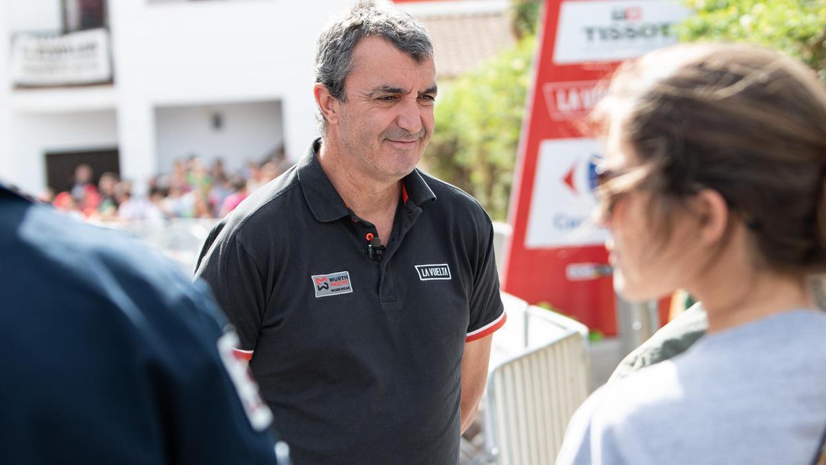 Javier Guillén, director de la Vuelta, durante la edición de 2023